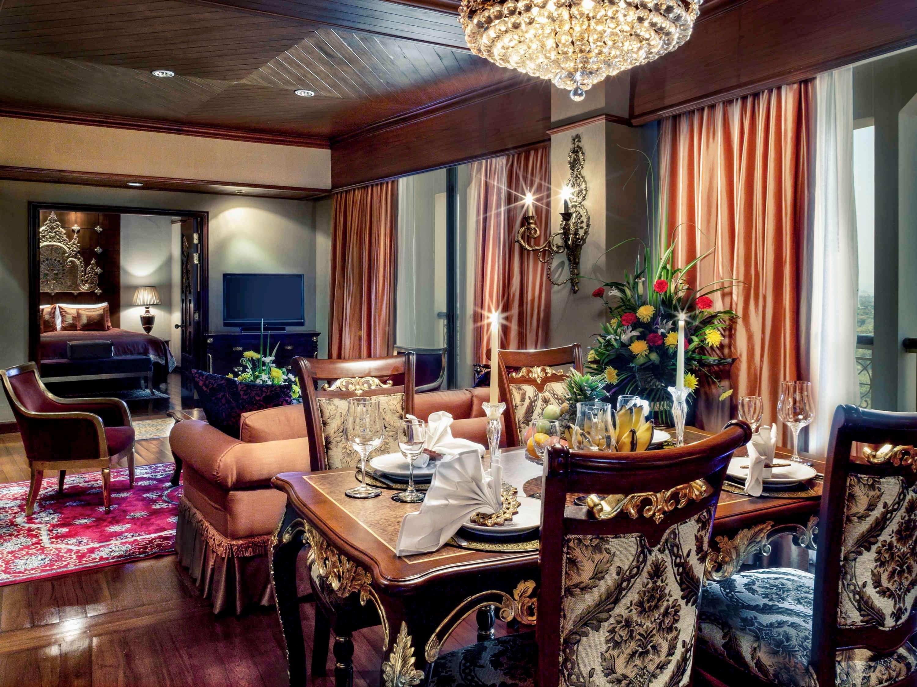 Mercure Mandalay Hill Resort Bagian luar foto