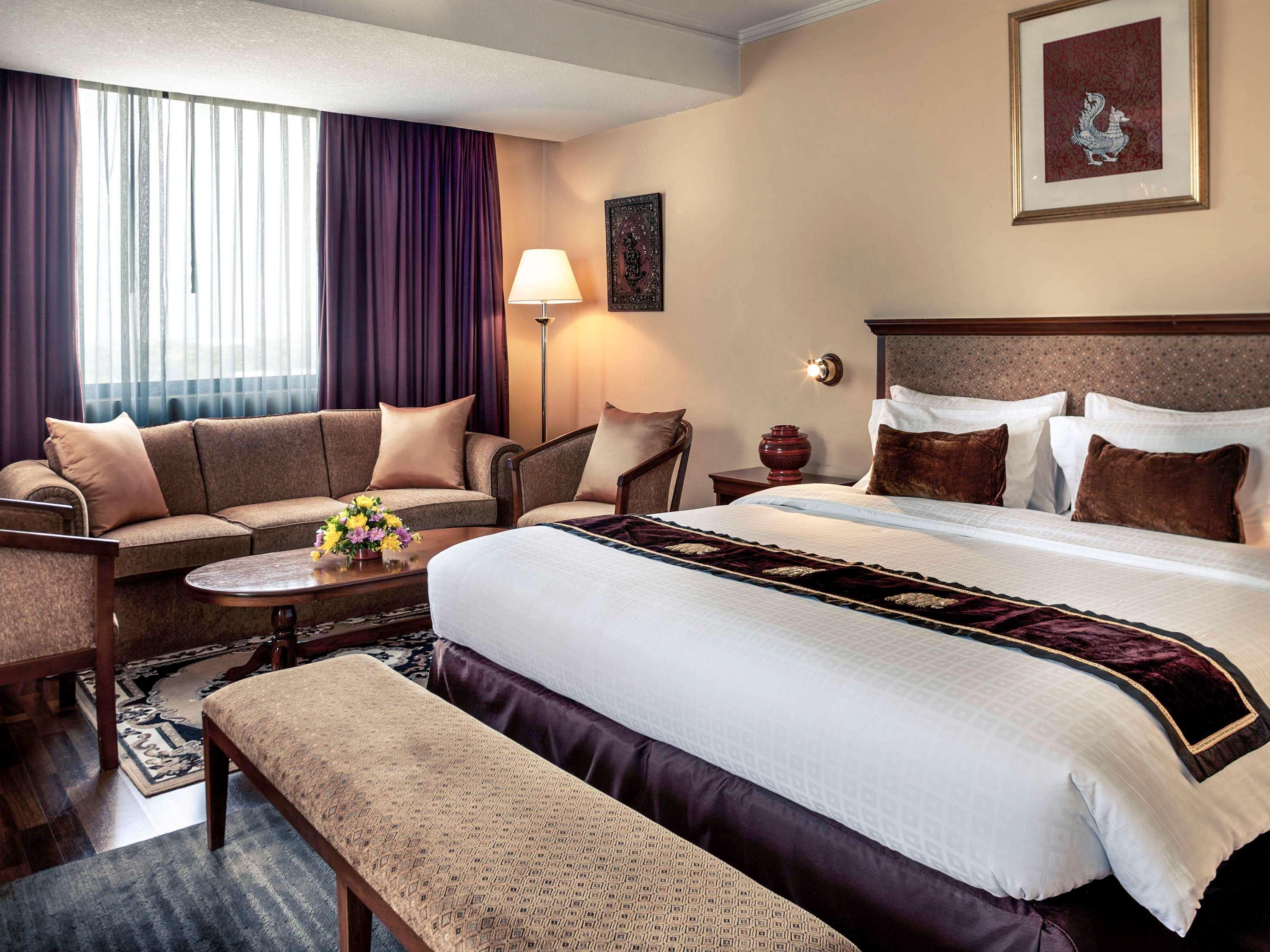 Mercure Mandalay Hill Resort Bagian luar foto