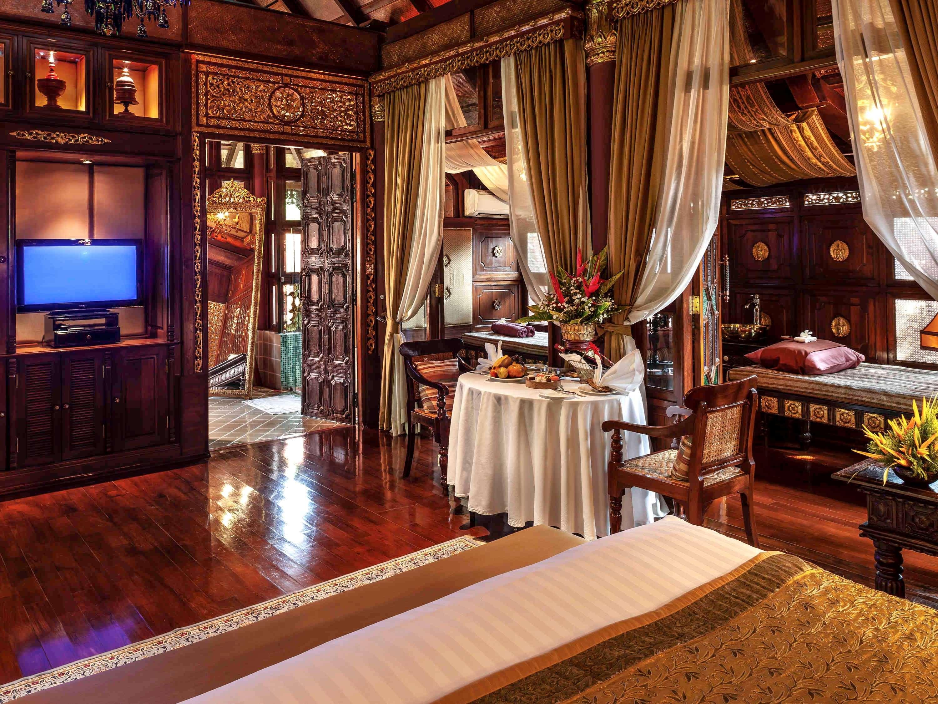 Mercure Mandalay Hill Resort Bagian luar foto
