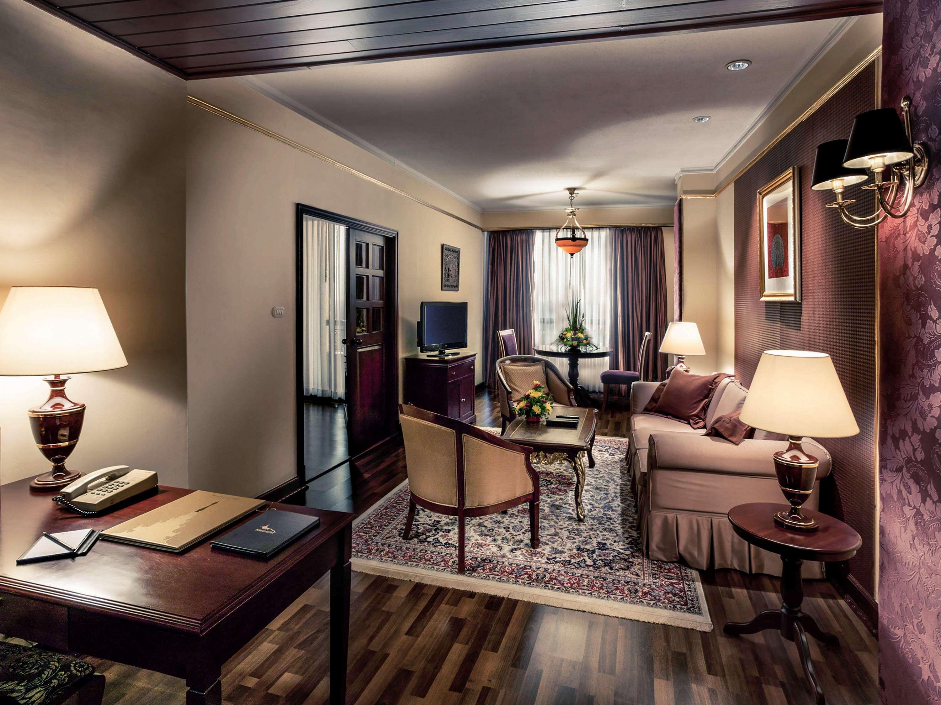 Mercure Mandalay Hill Resort Bagian luar foto