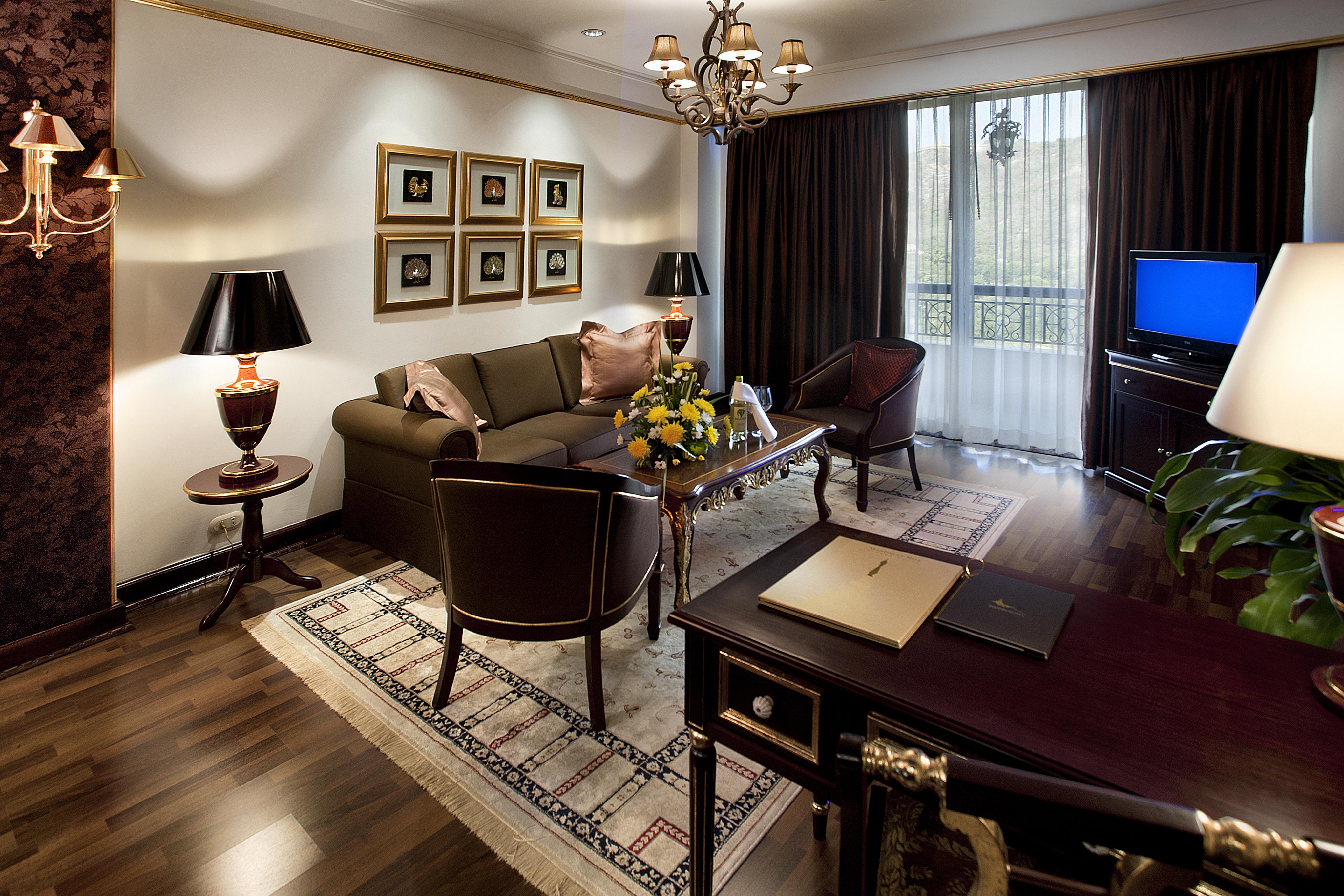 Mercure Mandalay Hill Resort Bagian luar foto