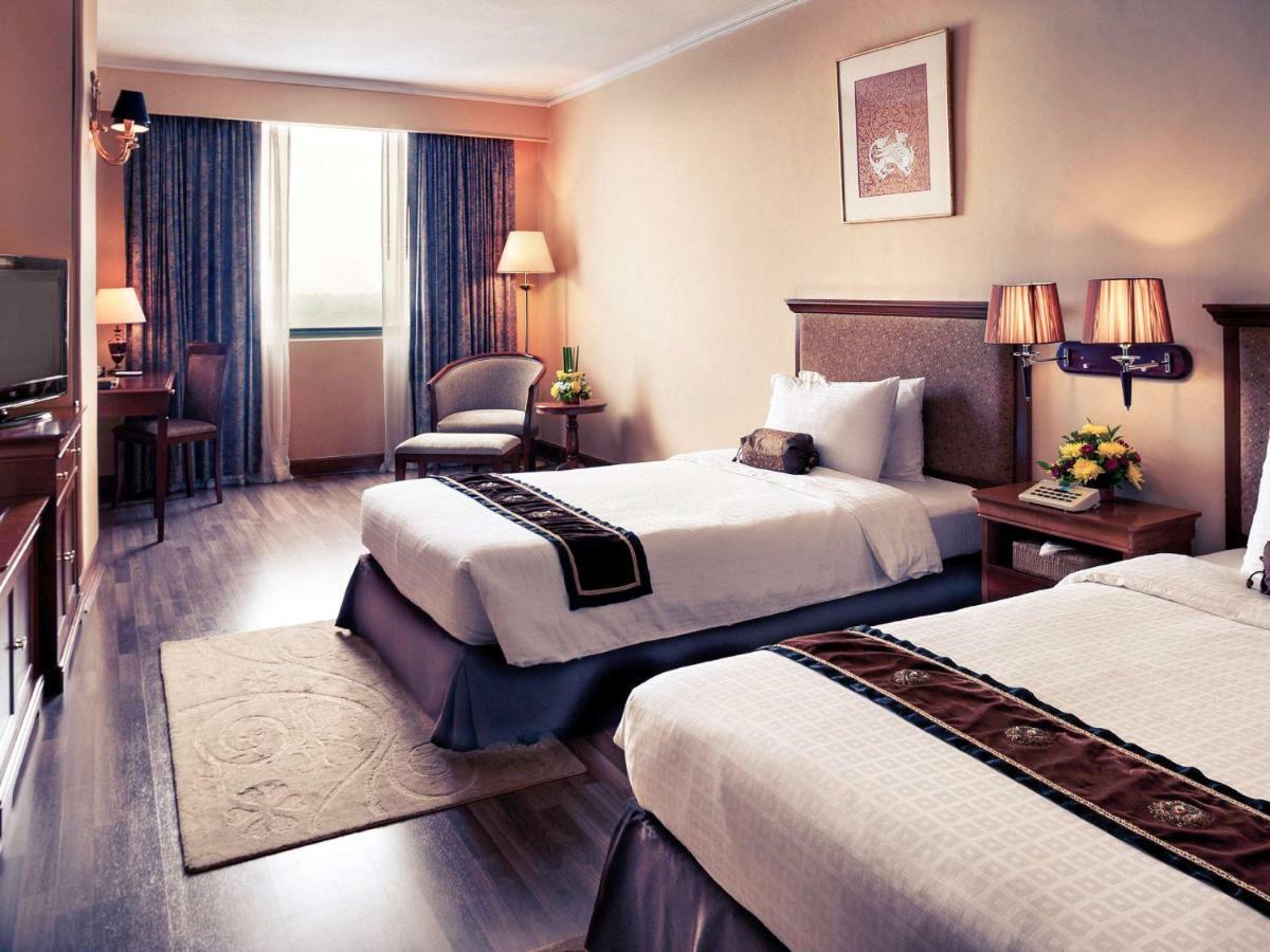 Mercure Mandalay Hill Resort Bagian luar foto