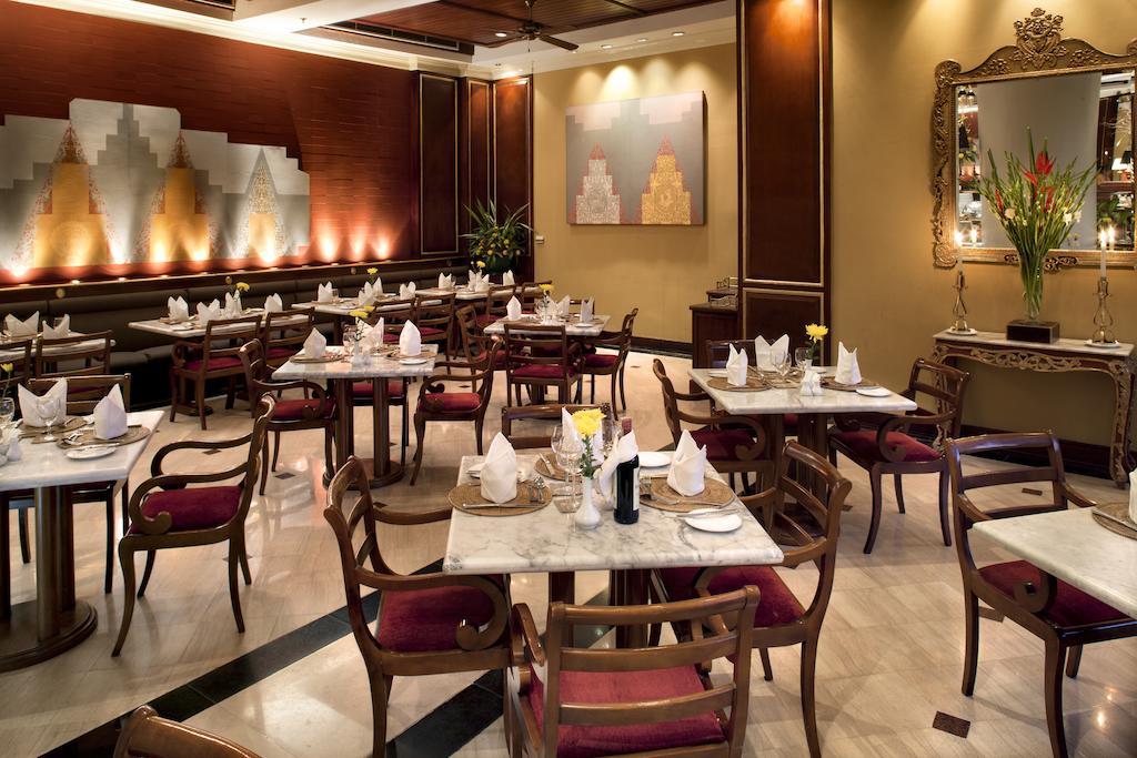 Mercure Mandalay Hill Resort Bagian luar foto